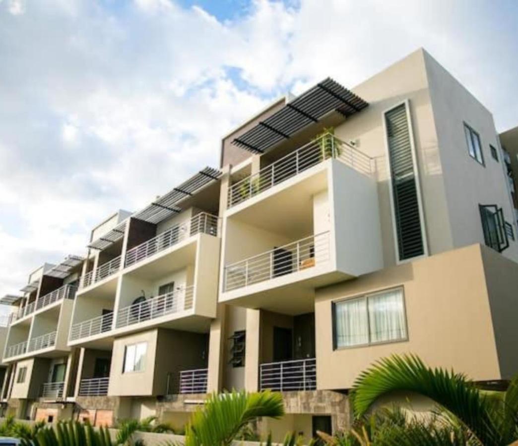 Luxury 2 Bedroom Apartment With Pool - Close To Flic-En-Flac Beach Екстер'єр фото